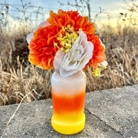 💛🧡🤍 NEW - Cute Fall - CANDY CORN - Faux Floral Accent Arrangement - Picture 15 of 15